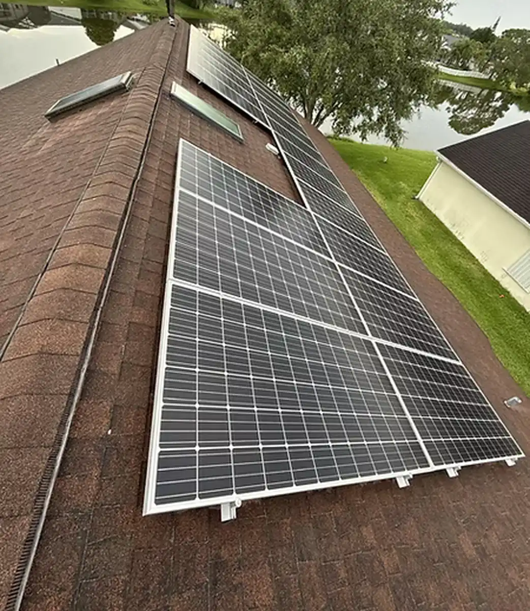 Solar panel roof installation on an Orlando, Florida home
